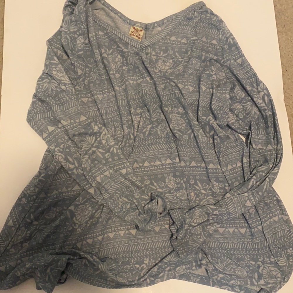 Patterned long sleeve top